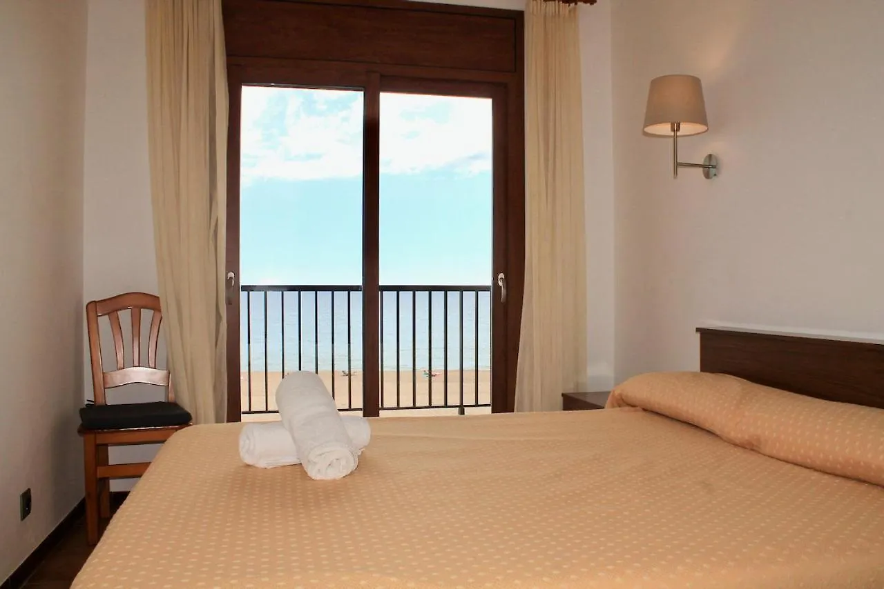 Apartamento Con Vista Frontal Al Mar En Pals 316 Appartement